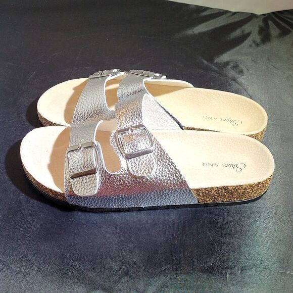 BRAND NEW SHOE LAND VIVIANA SILVER SANDAL - Picture 11 of 16